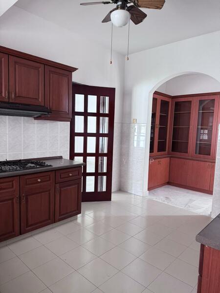 Kajang Impiana untuk Untuk Dijual - RM 2,000,000, Feb 2026 - Kitchen - PropertyGuru.com.my