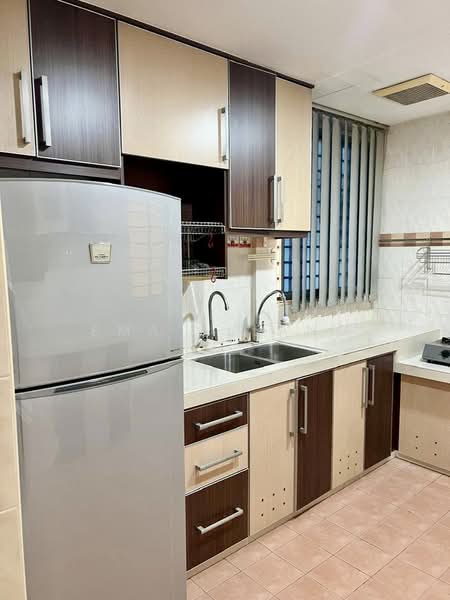 Kondominium untuk Dijual di Vista Amani - EMA ALLANG - Kitchen - PropertyGuru.com.my