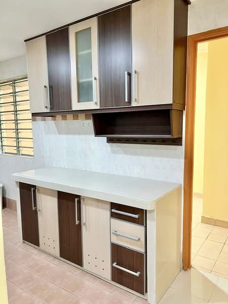 Kondominium untuk Dijual di Vista Amani - EMA ALLANG - Kitchen - PropertyGuru.com.my