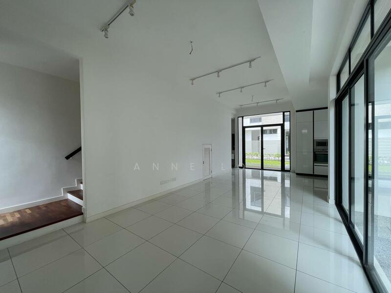 Avira Medini Iskandar untuk Untuk Dijual - RM 1,400,000, Apr 2026 - Living Room - PropertyGuru.com.my