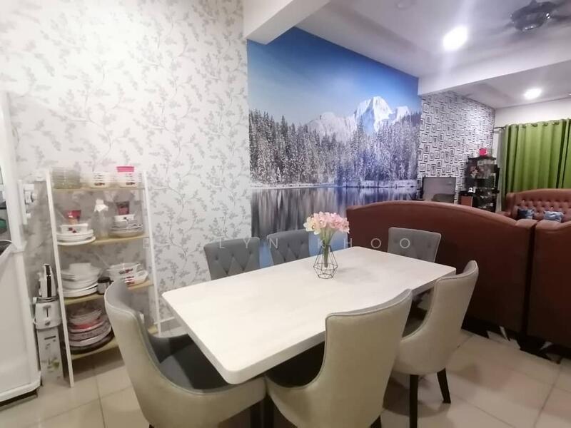 3-storey Terraced House for Sale in Rawang (Selangor) - Evelyn Khoo - Dining Room - PropertyGuru.com.my