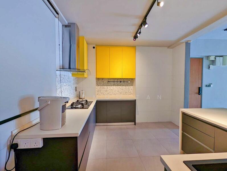 Condominium for Sale at Villa Orkid - Moomoo Tan - Kitchen - PropertyGuru.com.my