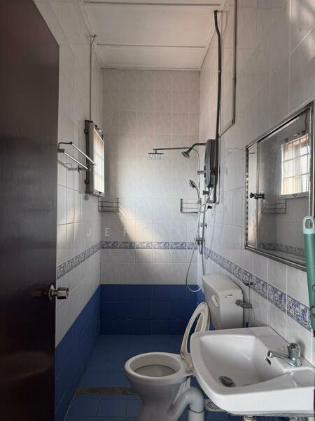 Apartment for Sale at Taman Puchong Prima - Jeff Yap - Bathroom - PropertyGuru.com.my