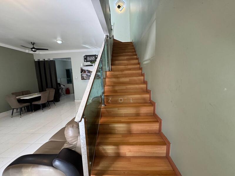 2-storey Terraced House for Sale in Bandar Bukit Raja (Klang) - Azizol . - Living Room - PropertyGuru.com.my