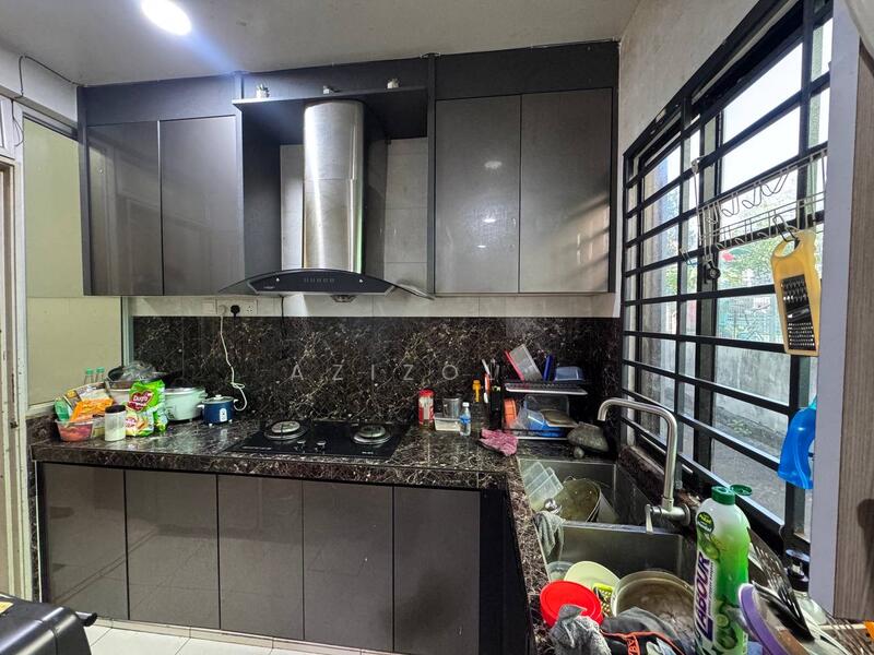 2-storey Terraced House for Sale in Bandar Bukit Raja (Klang) - Azizol . - Kitchen - PropertyGuru.com.my