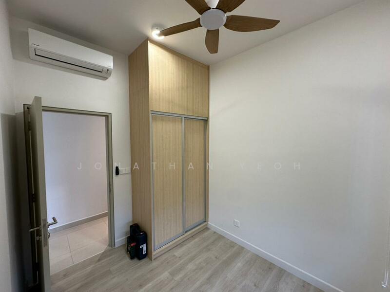 Quinn Residence untuk Untuk Disewa - RM 3,000 /bulan, Feb 2026 - Bedroom - PropertyGuru.com.my