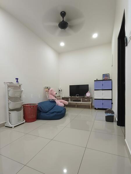 2-storey Terraced House for Sale in Taman Sri Pulai Perdana (Skudai) - Kelvin Chop - Living Room - PropertyGuru.com.my