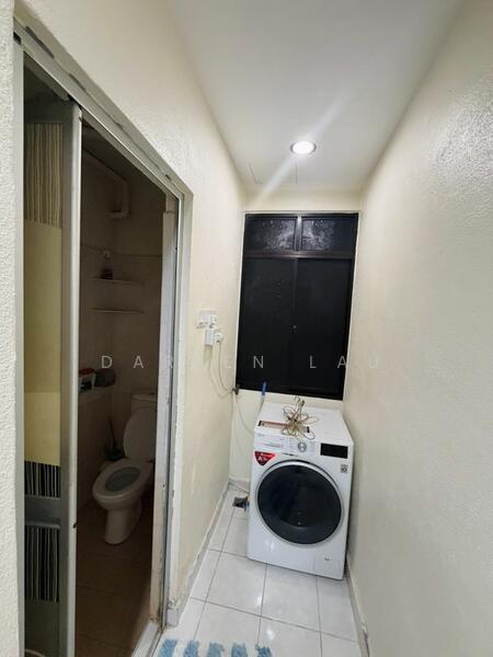 Asia Heights untuk Untuk Dijual - RM 360,000, Feb 2026 - Bathroom - PropertyGuru.com.my