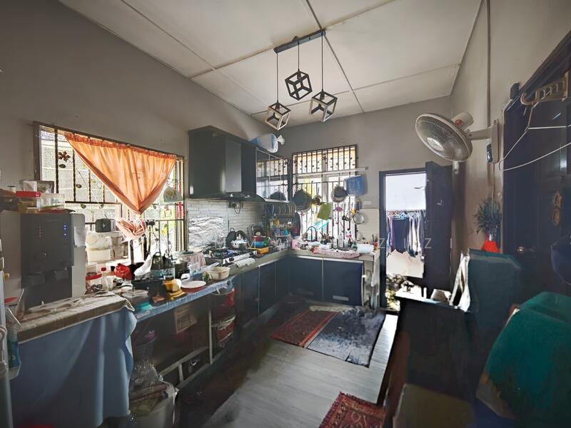 TAMAN SERI DAMAI AMAN untuk Untuk Dijual - RM 268,000, Feb 2026 - Kitchen - PropertyGuru.com.my