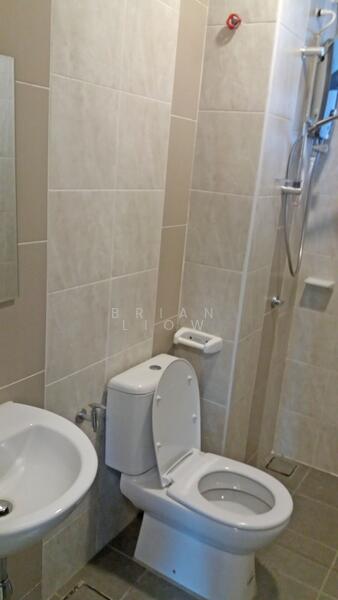 Service Residence for Rent at Sky Breeze Service Apartment - Brian Liow - Bathroom - PropertyGuru.com.my