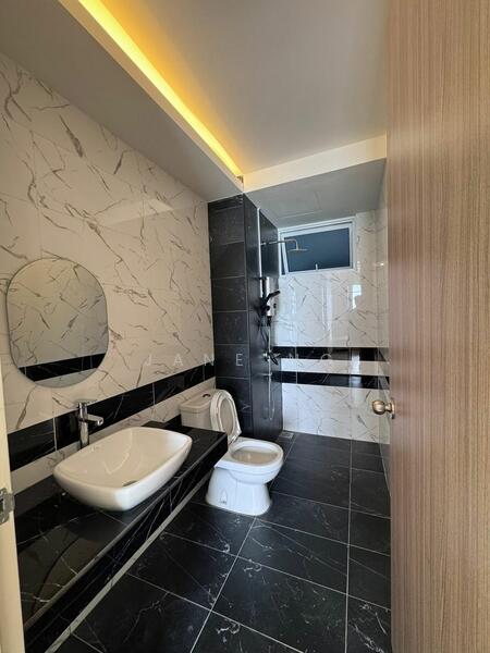 QuayWest Residence untuk Untuk Disewa - RM 3,000 /bulan, Apr 2026 - Bathroom - PropertyGuru.com.my