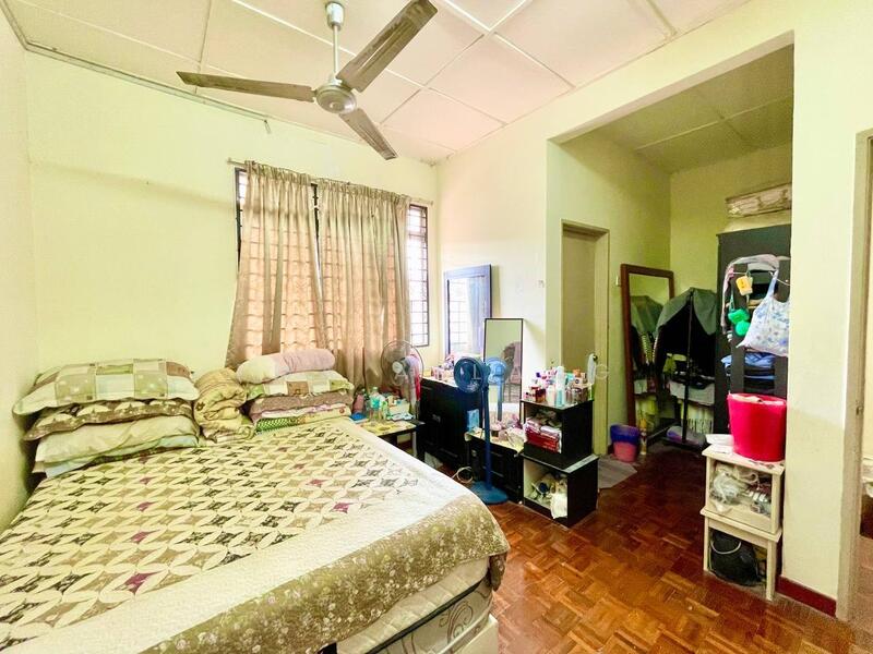 1.5-storey Terraced House for Sale at Taman Impian Putra - EMA ALLANG - PropertyGuru.com.my