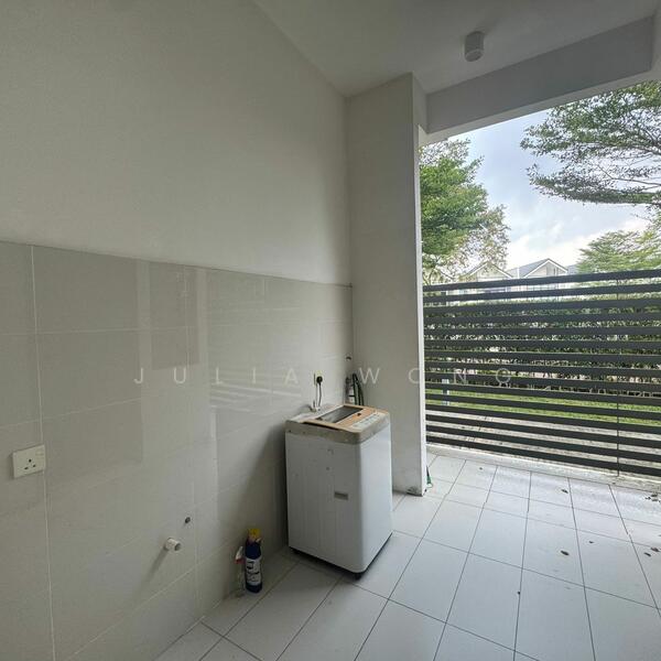 Terraced House for Rent in Iskandar Puteri (Nusajaya) (Johor) - Julia Wong - Balcony - PropertyGuru.com.my