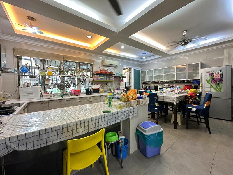 2-storey Terraced House for Sale in Puchong (Selangor) - Mohammad Azizi - PropertyGuru.com.my