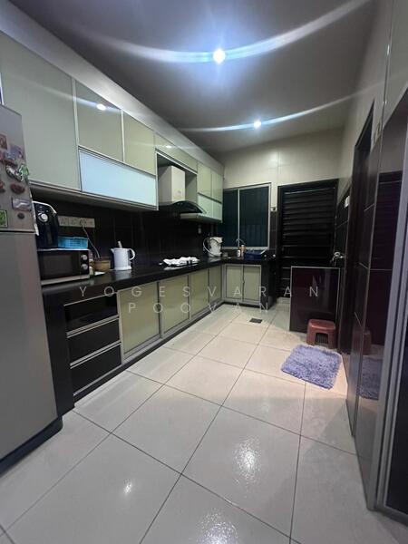 1-storey Terraced House for Rent in Taman Kota Pendamar (Klang) - Yogesvaran Poovan - Kitchen - PropertyGuru.com.my