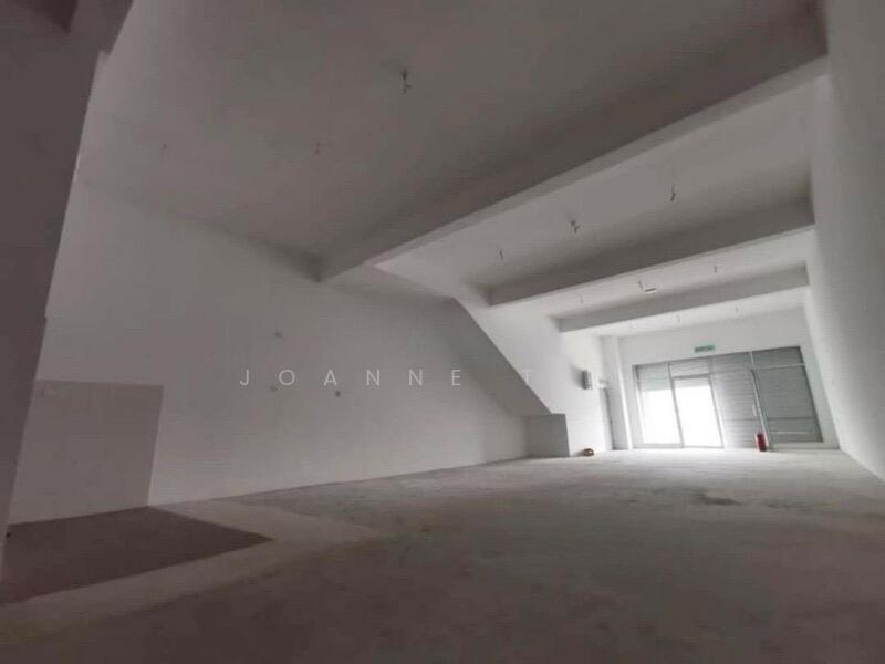 Shop for Rent in Bukit Raja (Selangor) - Joanne Tan - Interior - PropertyGuru.com.my