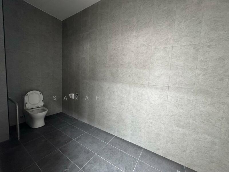 Semi-D Factory for Rent in Senai (Johor) - Sarah Shaffi - Bathroom - PropertyGuru.com.my