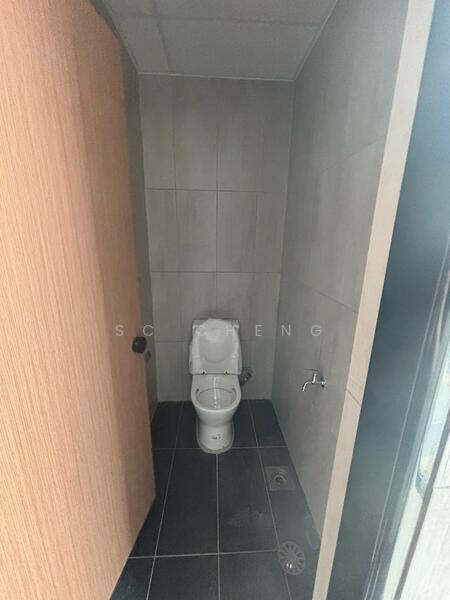 Factory for Rent in Ulu Tiram (Johor) - SC Cheng - Bathroom - PropertyGuru.com.my