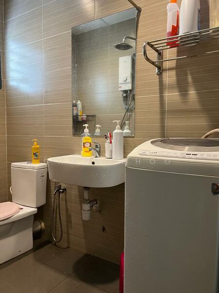 Apartment for Sale at Sri Ledang - Chris Choo - Bathroom - PropertyGuru.com.my