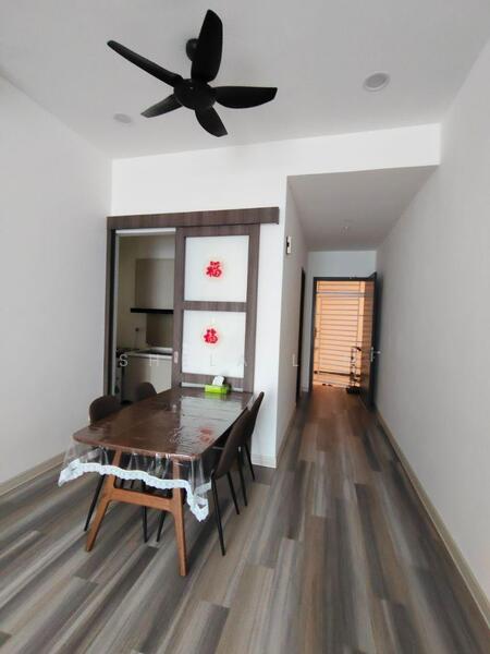 Paradigm Residence untuk Untuk Dijual - RM 728,000, Mac 2026 - Dining Room - PropertyGuru.com.my