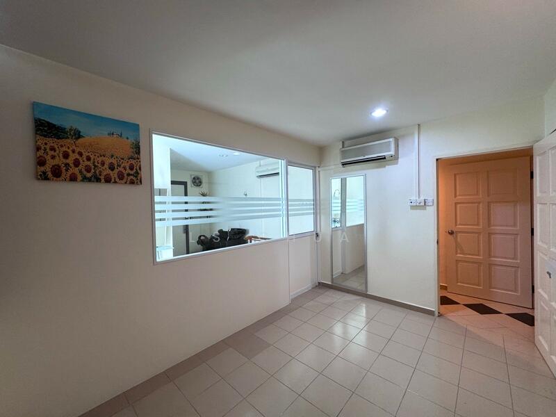 Shop / Office for Rent in Taman Mewah (Butterworth) - LS Chua - Interior - PropertyGuru.com.my