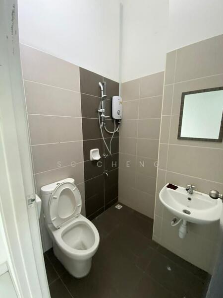 2-storey Terraced House for Sale in Skudai (Johor) - SC Cheng - Bathroom - PropertyGuru.com.my