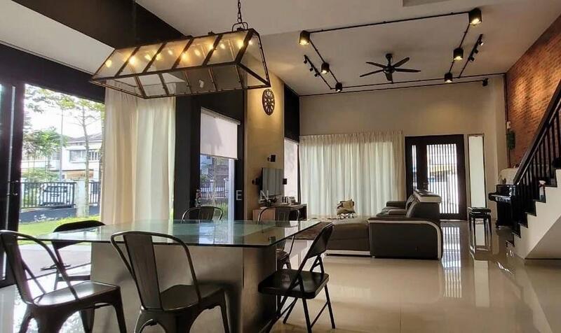 2-storey Terraced House for Sale in Johor Bahru (Johor) - Meng . - Living Room - PropertyGuru.com.my