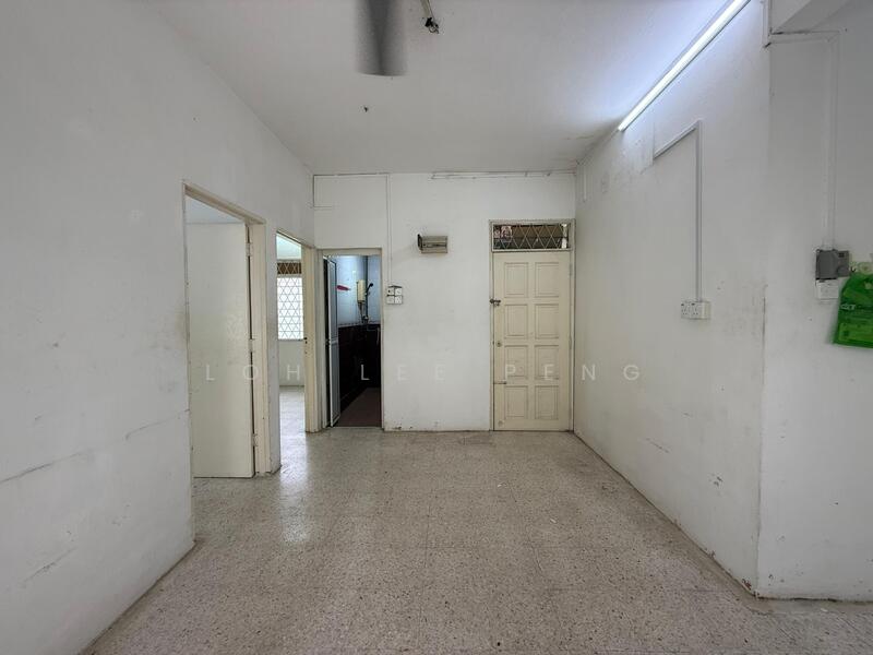 Flat for Rent at Flat Taman Perling - Loh Lee Peng - PropertyGuru.com.my