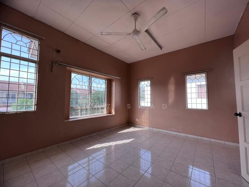 Terraced House for Sale in Sungai Buloh (Selangor) - Aziz Saad - Interior - PropertyGuru.com.my