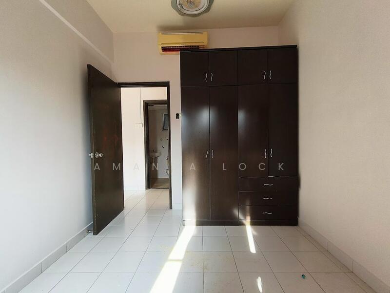 Condominium for Sale at La Vista Condominiums - Amanda Lock - Bedroom - PropertyGuru.com.my