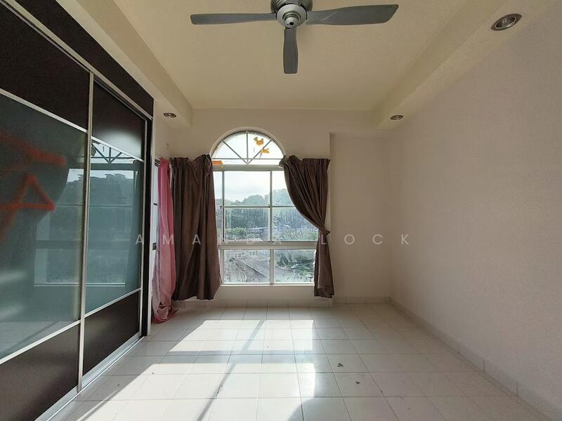 Condominium for Sale at La Vista Condominiums - Amanda Lock - Interior - PropertyGuru.com.my