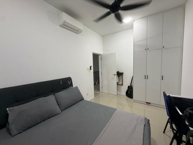 2 storey link house Reef of tropic setia eco glades untuk Untuk Disewa - RM 4,500 /bulan, Feb 2026 - Bedroom - PropertyGuru.com.my