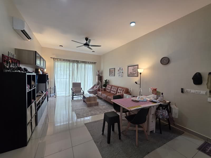 Townhouse for Sale in Setia Alam (Selangor) - Joseph Chan - Living Room - PropertyGuru.com.my