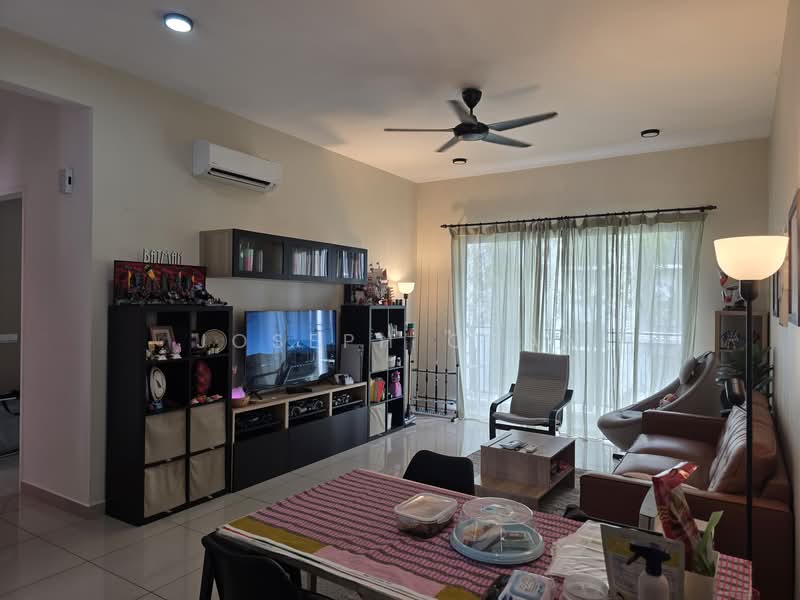 Townhouse for Sale in Setia Alam (Selangor) - Joseph Chan - Living Room - PropertyGuru.com.my