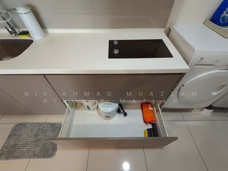 Emira Residence untuk Untuk Disewa - RM 2,000 /bulan, Apr 2026 - Kitchen - PropertyGuru.com.my