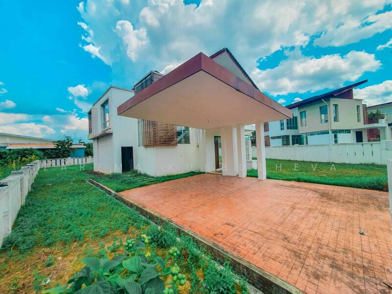 Bungalow for Sale in Seremban (Negeri Sembilan) - Zarema Kulbuzheva - Exterior - PropertyGuru.com.my