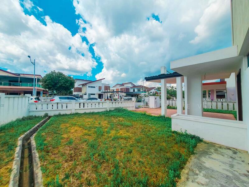 Bungalow for Sale in Seremban (Negeri Sembilan) - Zarema Kulbuzheva - Exterior - PropertyGuru.com.my