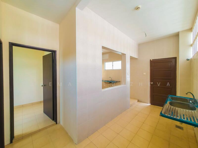 Bungalow for Sale in Seremban (Negeri Sembilan) - Zarema Kulbuzheva - Kitchen - PropertyGuru.com.my