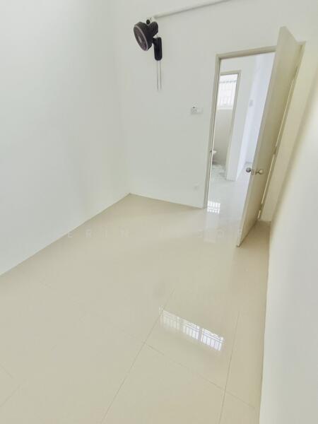 Taman Langat Idaman Banting Selangor untuk Untuk Disewa - RM 1,800 /bulan, Mac 2026 - Interior - PropertyGuru.com.my