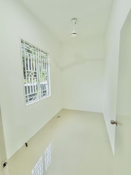 Taman Langat Idaman Banting Selangor untuk Untuk Disewa - RM 1,800 /bulan, Mac 2026 - Interior - PropertyGuru.com.my