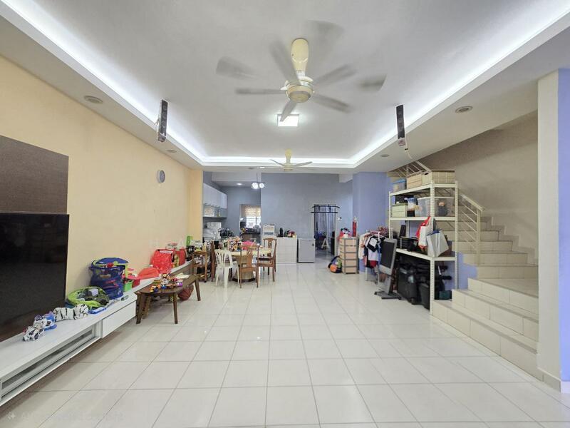 2-storey Terraced House for Sale in Taman Mutiara Indah (Puchong) - Hafiz Tajri - Living Room - PropertyGuru.com.my