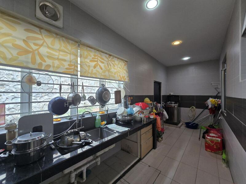 2-storey Terraced House for Sale in Taman Mutiara Indah (Puchong) - Hafiz Tajri - Kitchen - PropertyGuru.com.my