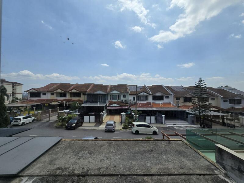 2-storey Terraced House for Sale in Taman Mutiara Indah (Puchong) - Hafiz Tajri - Exterior - PropertyGuru.com.my