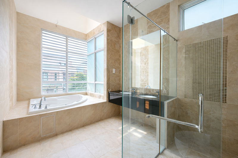 Saujana Glenmarie untuk Untuk Dijual - RM 2,922,000, Mac 2026 - Bathroom - PropertyGuru.com.my