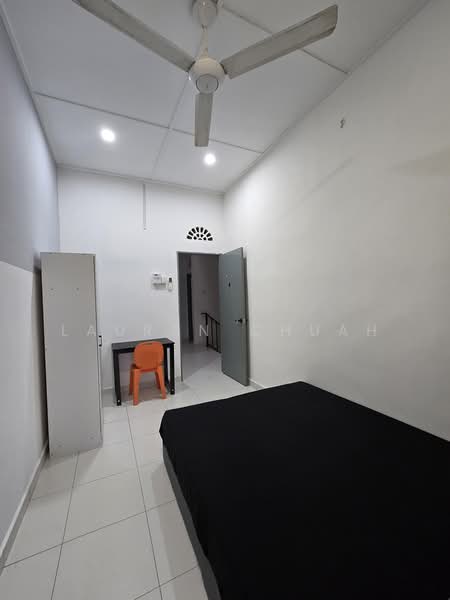 2-storey Terraced House for Rent in Seksyen 8 (Petaling Jaya) - Lauran Chuah - Bedroom - PropertyGuru.com.my