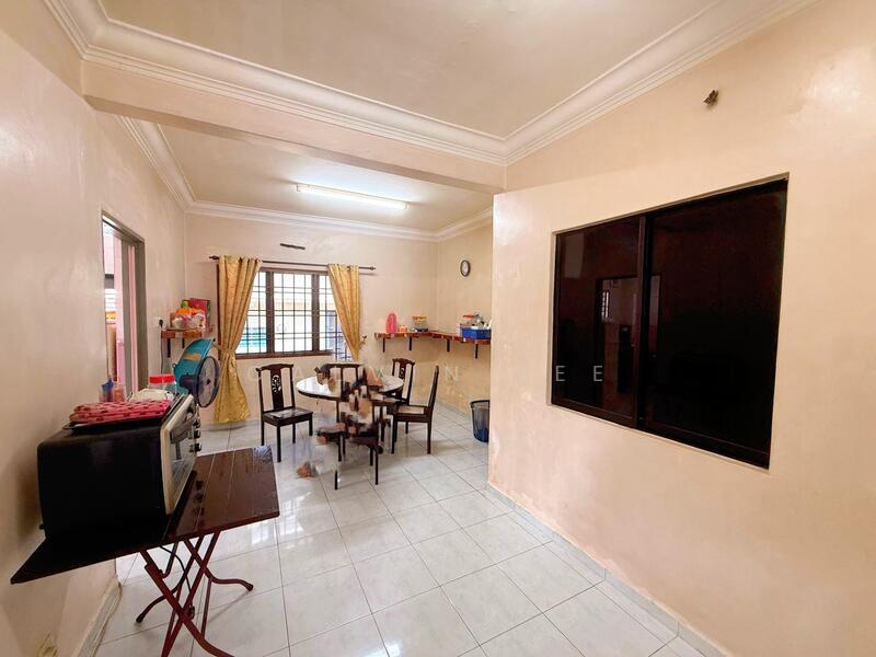 2-storey Terraced House for Sale in Bukit Indah (Iskandar Puteri (Nusajaya)) - Calvin Lee - Living Room - PropertyGuru.com.my