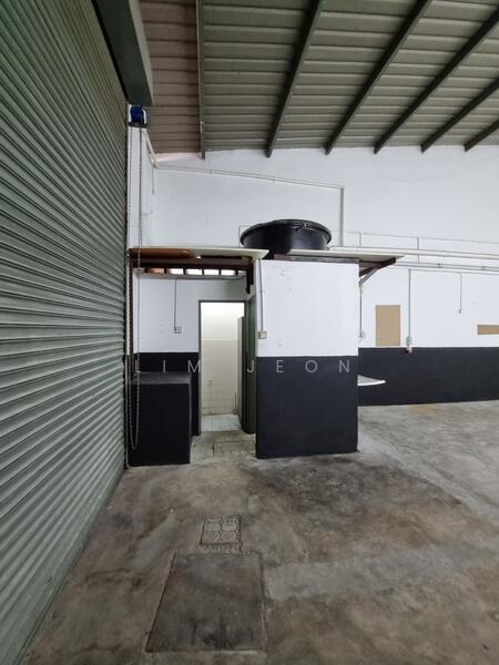 Factory for Sale in Taman Klang Jaya (Klang) - Lim Jeon - Interior - PropertyGuru.com.my