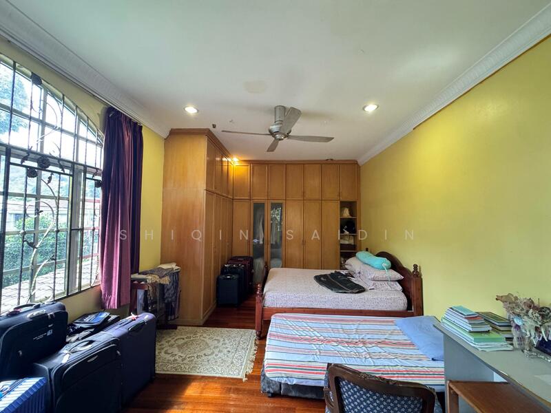 Taman Melawati untuk Untuk Dijual - RM 2,400,000, Feb 2026 - Bedroom - PropertyGuru.com.my