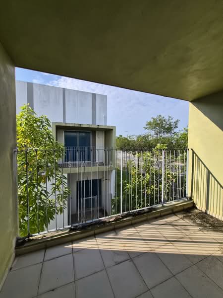 Casawood untuk Untuk Disewa - RM 2,200 /bulan, Mac 2026 - Balcony - PropertyGuru.com.my