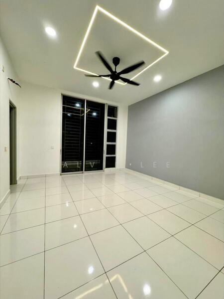 2-storey Terraced House for Sale in Setia Eco Gardens (Gelang Patah) - Calvin Lee - Living Room - PropertyGuru.com.my